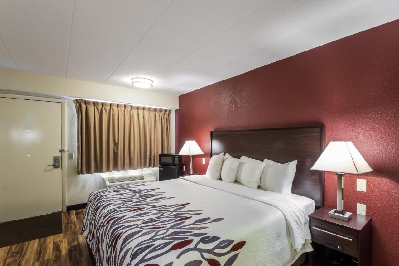 Red Roof Inn Milwaukee Airport Ок-Крик Экстерьер фото