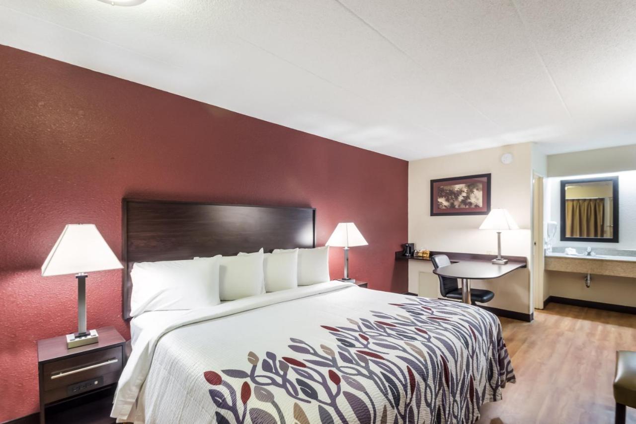 Red Roof Inn Milwaukee Airport Ок-Крик Экстерьер фото